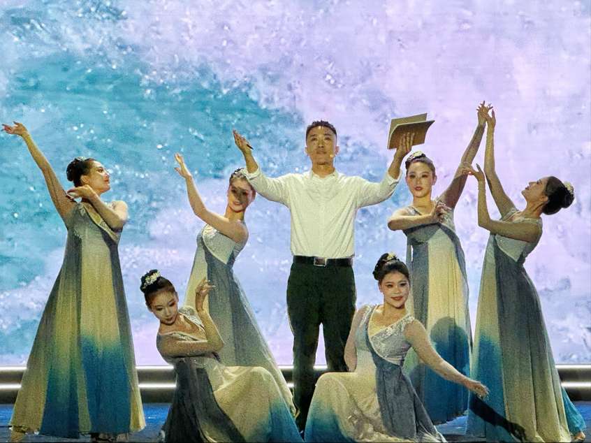 以青春筆墨，書寫長江新故事——“湖北文學之夜”活力綻放